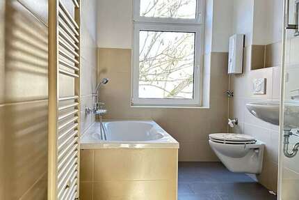 Wohnung zum Mieten in Stendal 800 € 95 m² 5 zimmer