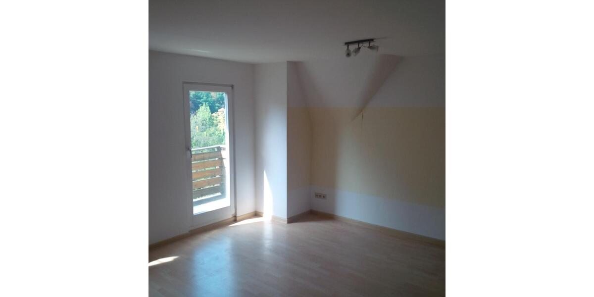 Maisonettenwohnung Forbach - 4 Zimmer, 120 m&sup2;, 1.000&euro; | Angebot:26495375