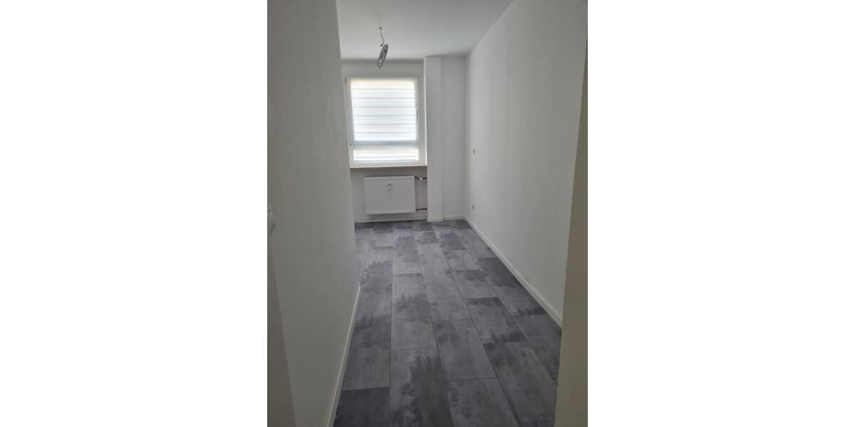 Etagenwohnung Ludwigshafen am Rhein Ludwigshafen-Oggersheim - 3 Zimmer, 82 m&sup2;, 850&euro; | Angebot:25099989