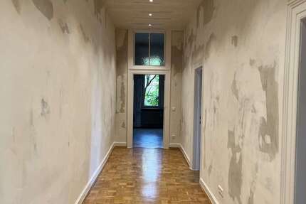 Wohnung zum Mieten in Karlsruhe 1.951,25 € 203.68 m² 4 zimmer