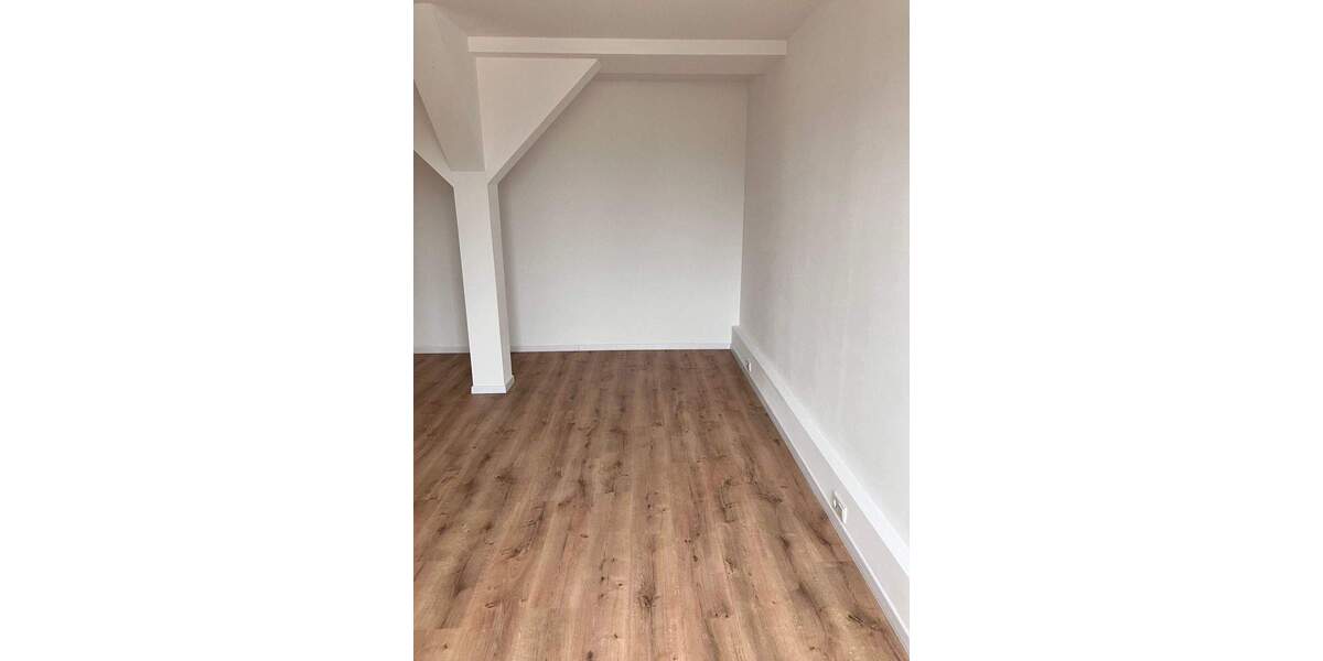 Etagenwohnung Nürnberg Gostenhof - 3 Zimmer, 92 m&sup2;, 1.130&euro; | Angebot:26723177