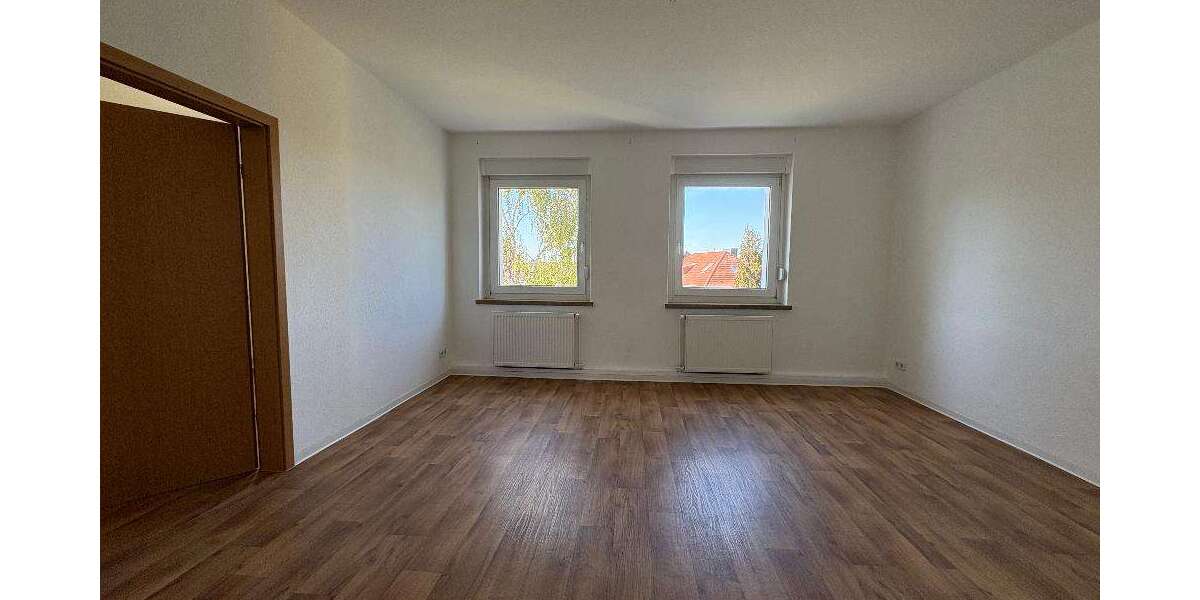 Etagenwohnung Bernburg - 3 Zimmer, 70 m&sup2;, 490&euro; | Angebot:27209397