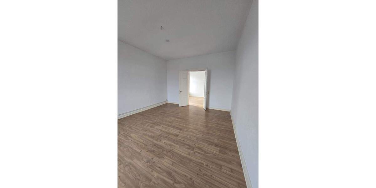 Etagenwohnung Frankfurt (Oder) Frankfurt - 4 Zimmer, 135 m&sup2;, 995&euro; | Angebot:25700933