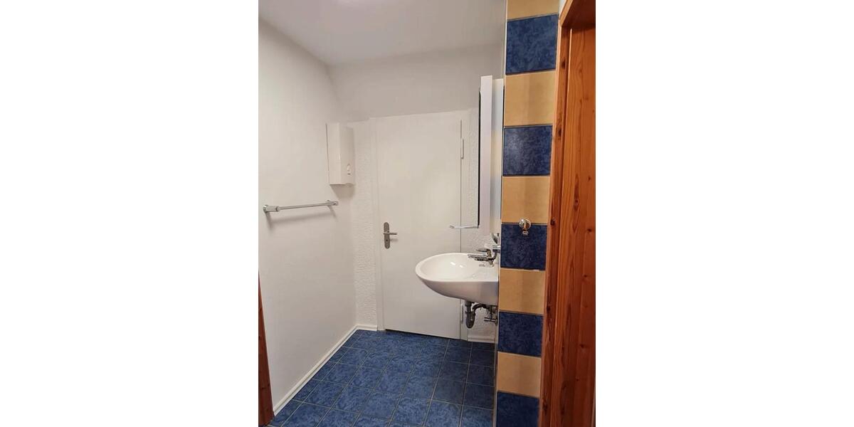 Sanierte Dachgeschosswohnung mit Weitblick in Remscheid Hasten 2 zimmer