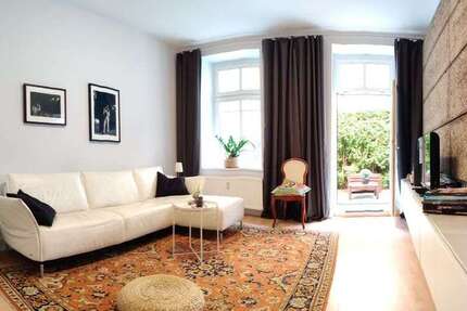 Zimmer Berlin Friedrichshain-Kreuzberg - 3 Zimmer, 1.550&euro; | Angebot:27004691
