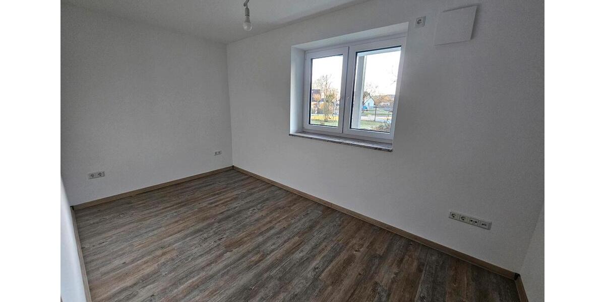 Erdgeschoßwohnung Hildburghausen - 2 Zimmer, 49 m&sup2;, 530&euro; | Angebot:24794130