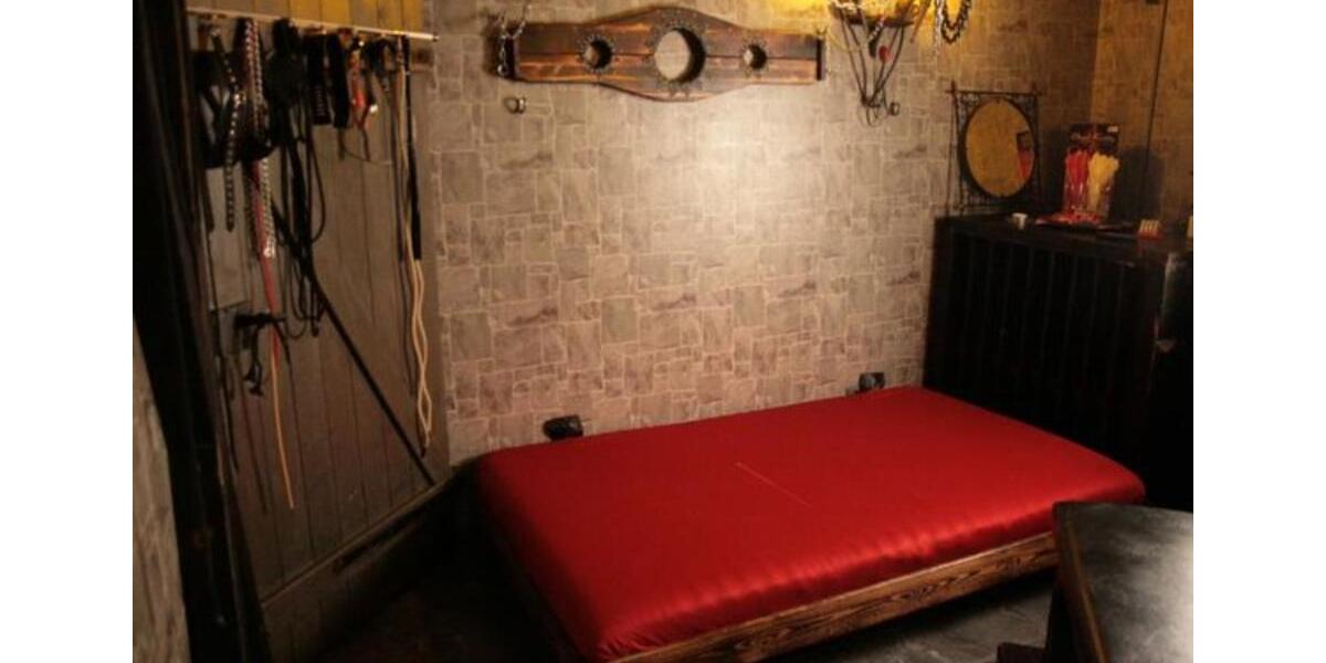 Wohnen auf Zeit Lünen Brambauer - 10 Zimmer, 20 m&sup2;, 50&euro; | Angebot:22697840