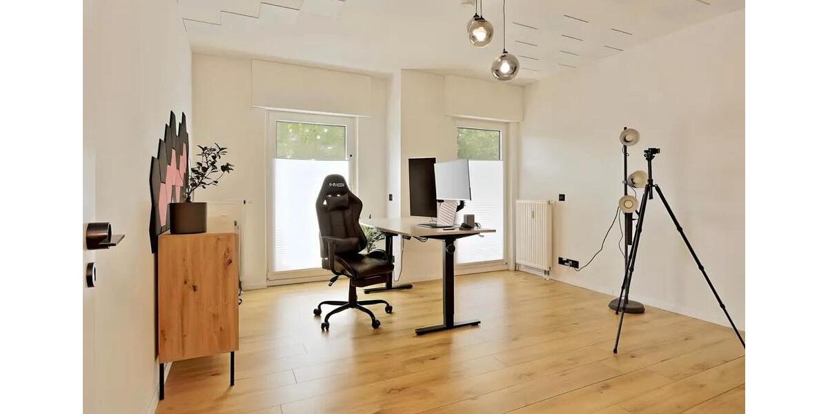 Maisonettenwohnung Duisburg Rheinhausen - 7 Zimmer, 210 m&sup2;, 2.499&euro; | Angebot:26702259
