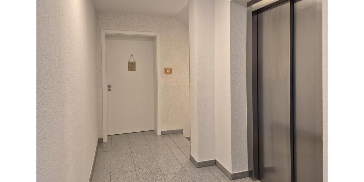Etagenwohnung Esens - 3 Zimmer, 90 m&sup2;, 1.180&euro; | Angebot:26129699