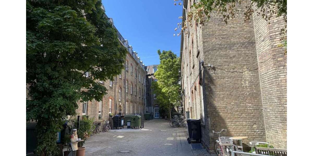 Etagenwohnung Karlsruhe Südstadt - 2 Zimmer, 54 m&sup2;, 790&euro; | Angebot:26100024