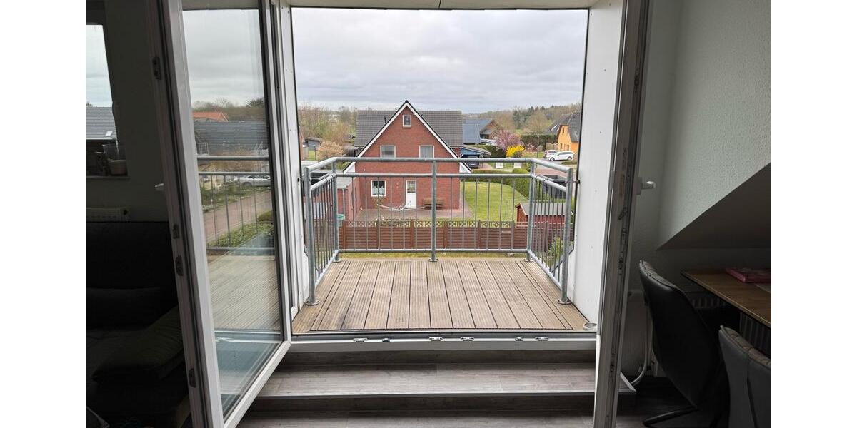Dachgeschoßwohnung Wurster Nordseeküste - 3 Zimmer, 78 m&sup2;, 800&euro; | Angebot:26655647