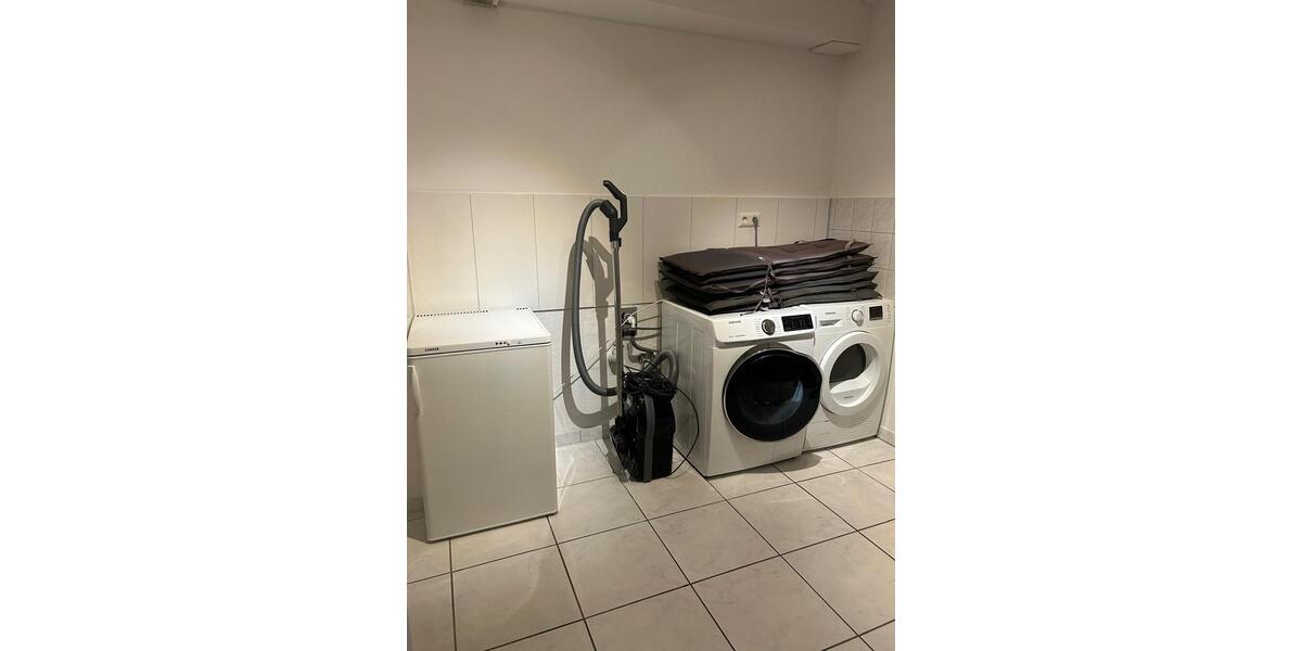 Erdgeschoßwohnung Schortens - 3 Zimmer, 95 m&sup2;, 1.500&euro; | Angebot:26047003