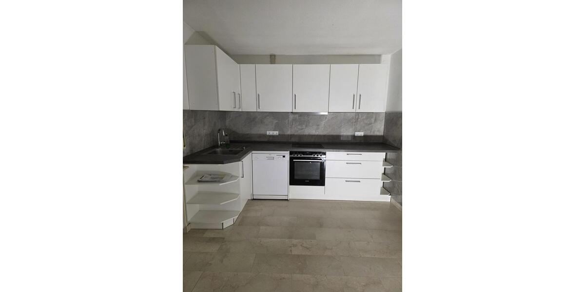Etagenwohnung Karben - 3 Zimmer, 120 m&sup2;, 1.300&euro; | Angebot:24793314