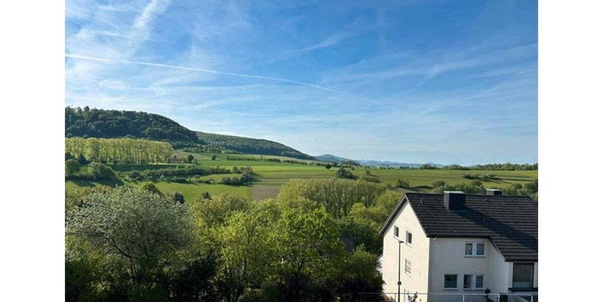 Dachgeschoßwohnung Friedewald - 4 Zimmer, 105 m&sup2;, 897&euro; | Angebot:25162662