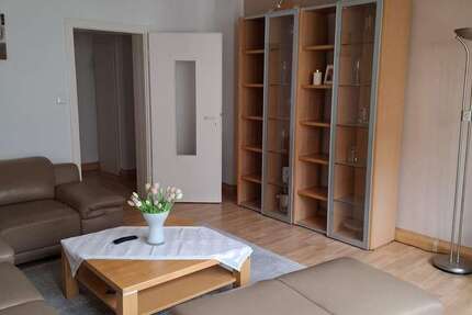 Wohnung KRefeld - 3 Zimmer, 78 m&sup2;, 800&euro; | Angebot:27031942