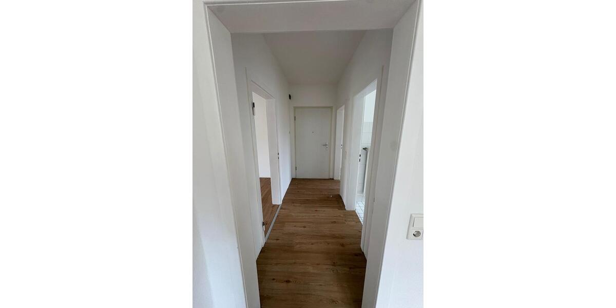 Etagenwohnung Detmold - 2 Zimmer, 53 m&sup2;, 470&euro; | Angebot:26003524