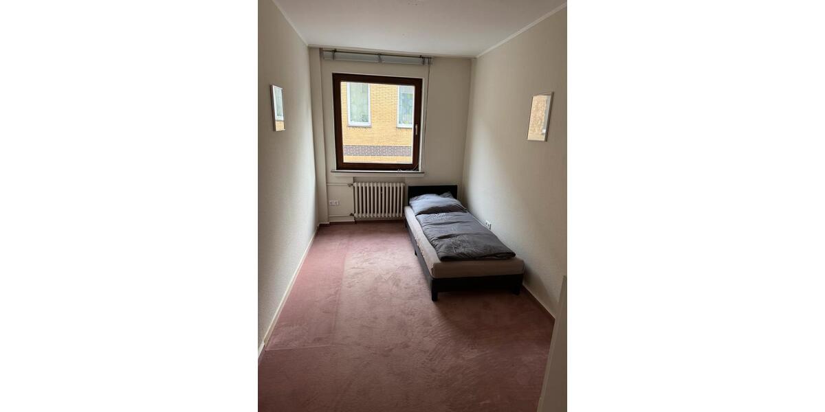 Wohnen auf Zeit Duisburg Beeck - 3 Zimmer, 80 m&sup2;, 18&euro; | Angebot:22256518
