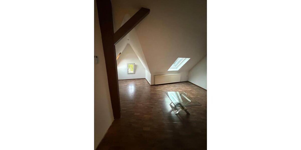 Dachgeschoßwohnung Ahlen - 3 Zimmer, 70 m&sup2;, 500&euro; | Angebot:26592523