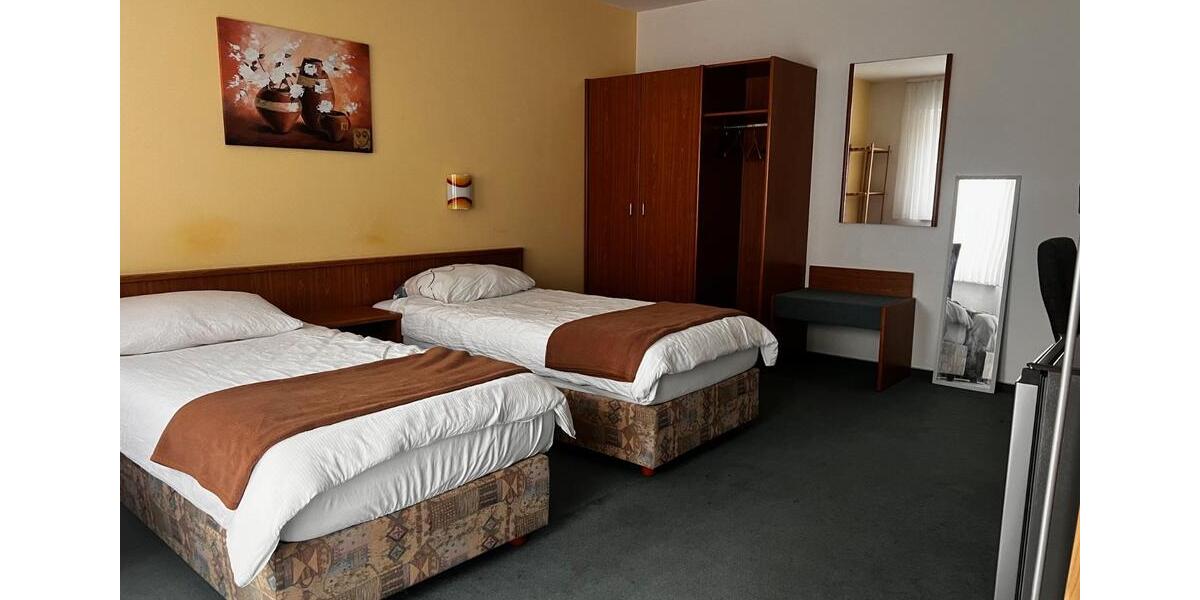 Wohnen auf Zeit Bad Münder am Deister - 19 Zimmer, 500 m&sup2;, 20&euro; | Angebot:21582446