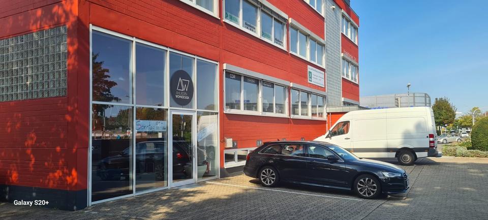 Frankfurter Str.Ecke Th.-Heuss-Str., 430 m² verteilt auf EG UG zimmer