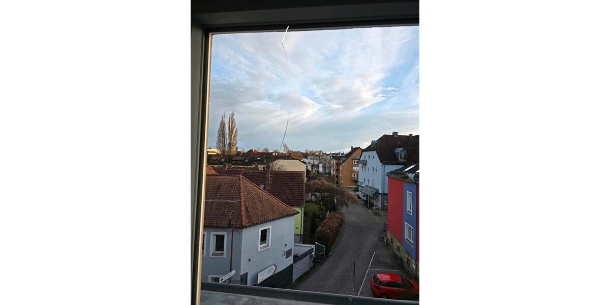 Dachgeschoßwohnung Bayreuth City - 3 Zimmer, 73 m&sup2;, 1.100&euro; | Angebot:25537221