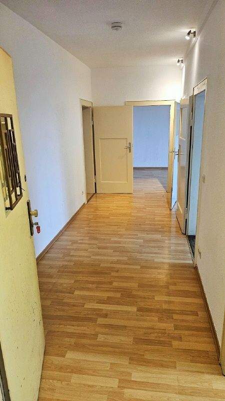 WOHNEN IM ZENTRUM-NORD - HALLO KLEINE FAMILIE... 3 zimmer