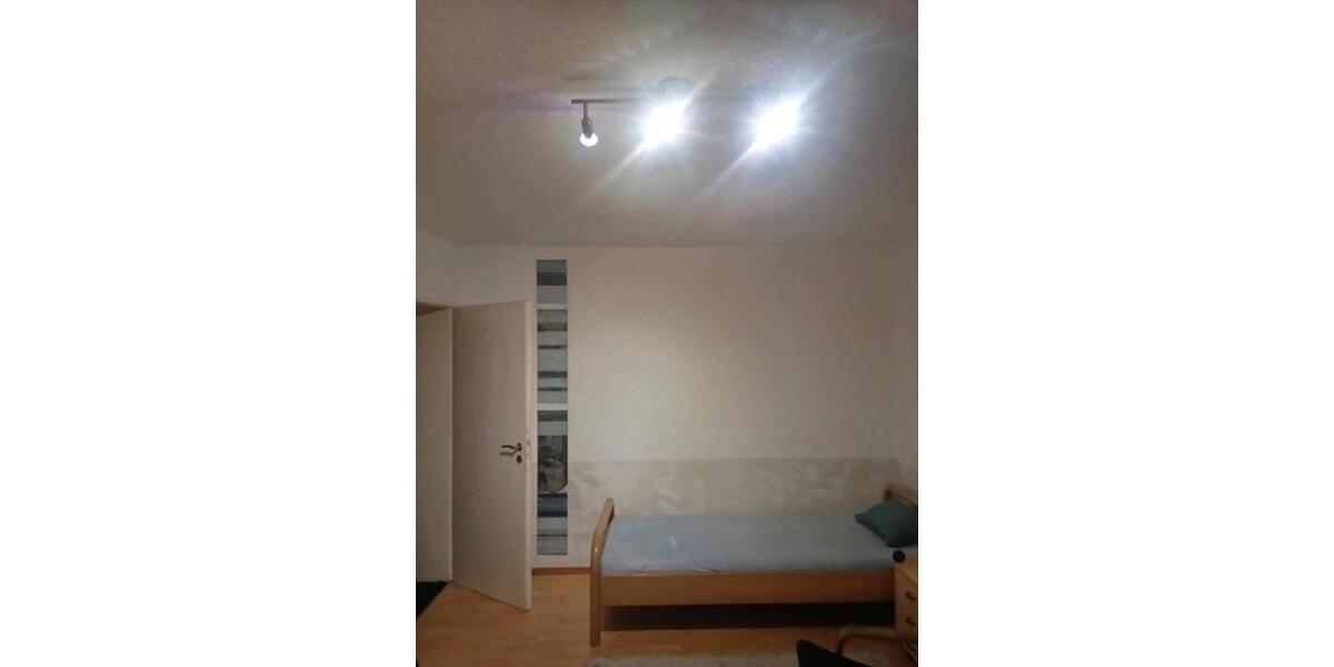 Wohnen auf Zeit Leonberg - 1 Zimmer, 30 m&sup2;, 550&euro; | Angebot:26153932