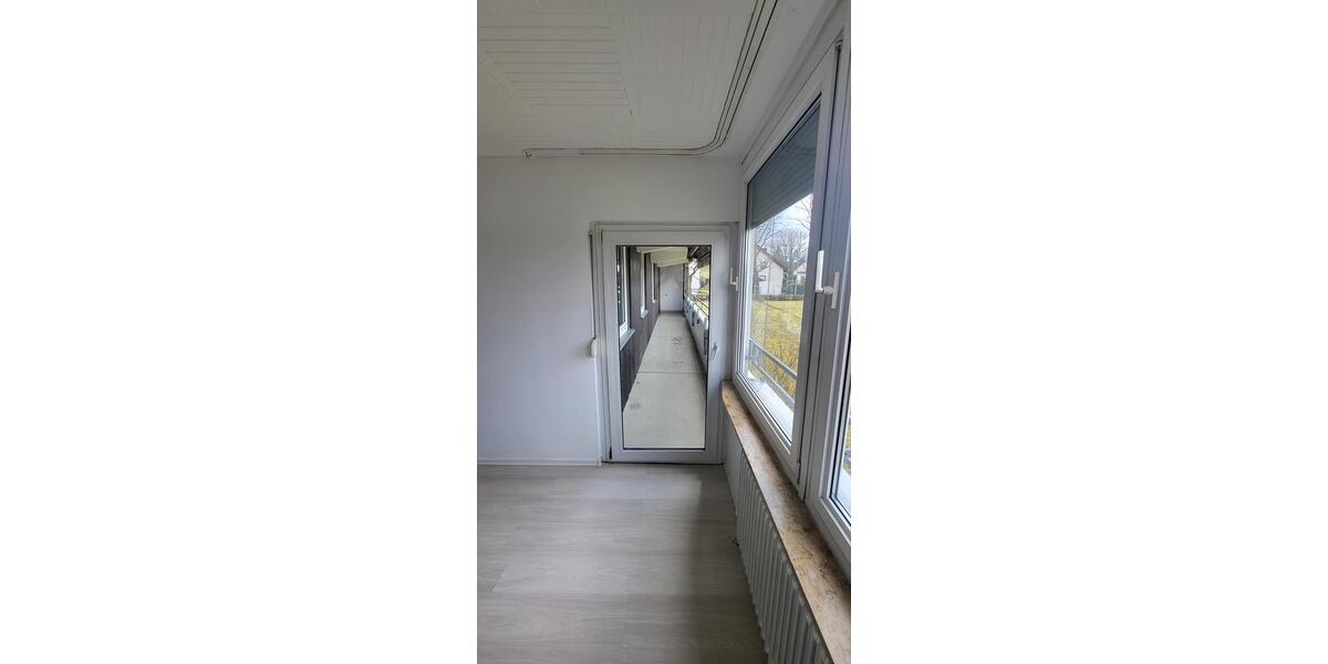 Wohnen auf Zeit Reutlingen Altenburg - 4 Zimmer, 98 m&sup2;, 1.200&euro; | Angebot:25640221