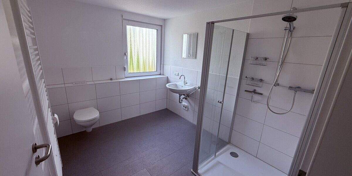 Helle und freundliche 3 Zimmer-Wohnung mit Balkon und Aufzug sucht neuen Mieter 3 zimmer