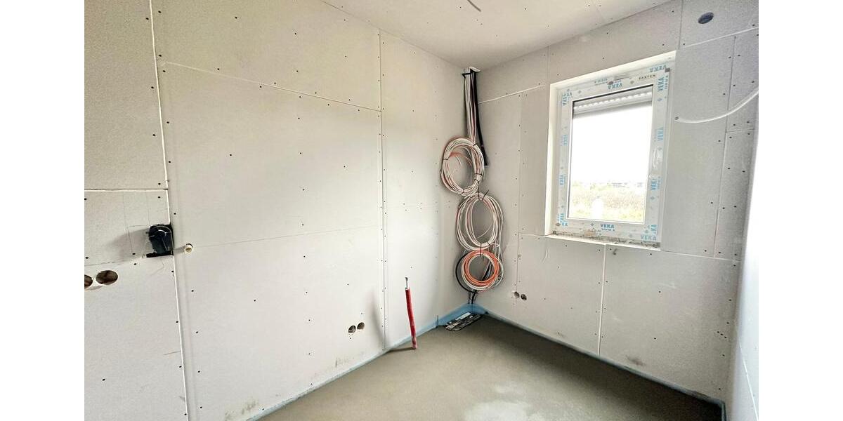 Rastede - Im Göhlen: Neubau-Reihenendhaus mit Einbauküche als Erstbezug 5 zimmer