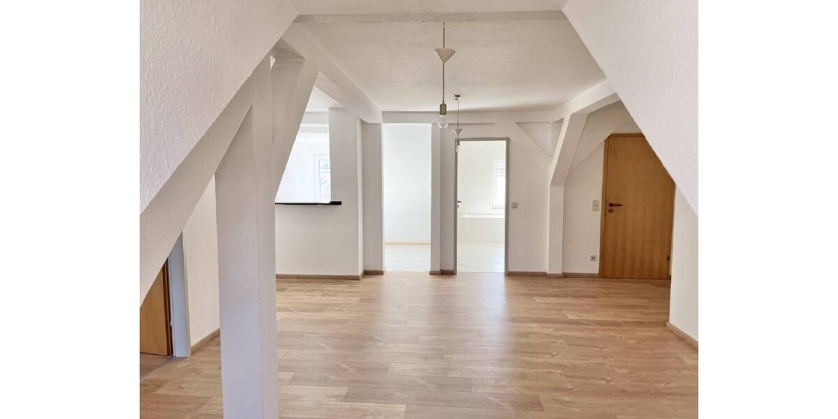 Etagenwohnung Freital - 2 Zimmer, 45 m&sup2;, 315&euro; | Angebot:26014948