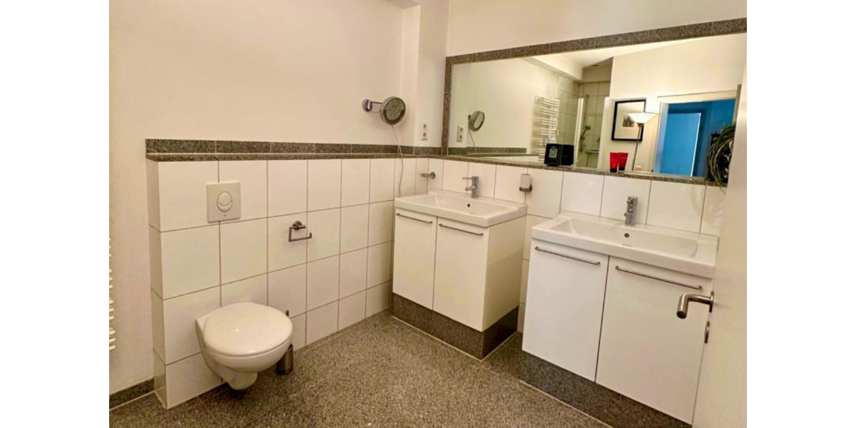 Doppelhaushälfte Neuenrade - 6 Zimmer, 140 m&sup2;, 985&euro; | Angebot:24700037