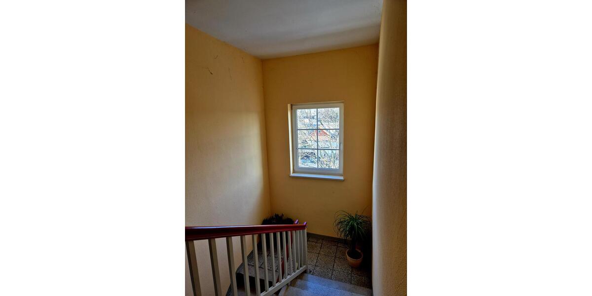 Dachgeschoßwohnung Gotha - 3 Zimmer, 73 m&sup2;, 470&euro; | Angebot:24813433