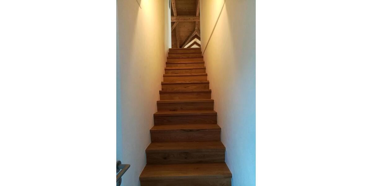 Dachgeschoßwohnung Hutthurm - 1 Zimmer, 82 m&sup2;, 650&euro; | Angebot:24848515