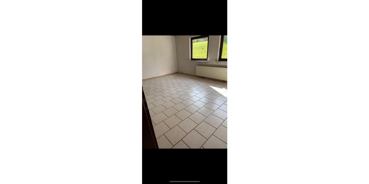 Etagenwohnung Hellenthal - 3 Zimmer, 89 m&sup2;, 660&euro; | Angebot:26045518