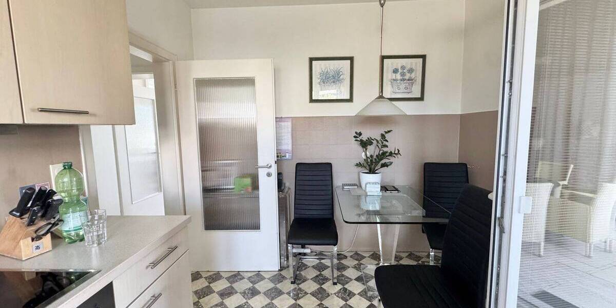 Einfamilienhaus Cadolzburg - 6 Zimmer, 217 m&sup2;, 2.350&euro; | Angebot:26712686