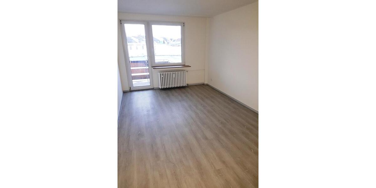 Etagenwohnung Duisburg Duisburg-Mitte - 2 Zimmer, 74 m&sup2;, 730&euro; | Angebot:24770734