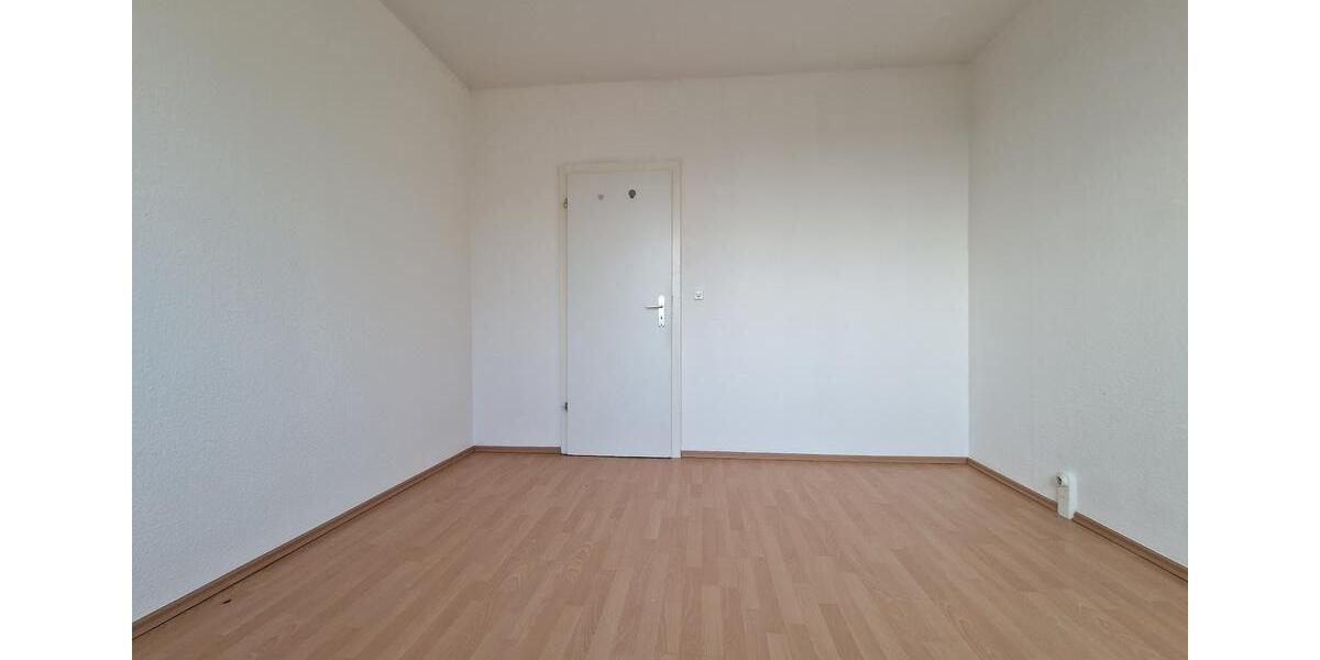Etagenwohnung Hettstedt - 4 Zimmer, 70 m&sup2;, 330&euro; | Angebot:25366013