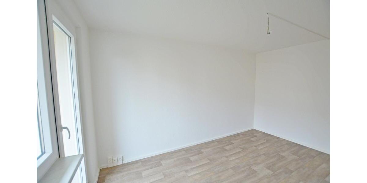 Erdgeschoßwohnung Sangerhausen - 3 Zimmer, 61 m&sup2;, 376&euro; | Angebot:26381103