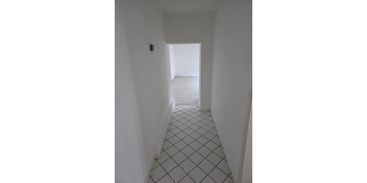 Etagenwohnung Neuenrade - 3 Zimmer, 71 m&sup2;, 430&euro; | Angebot:24814574