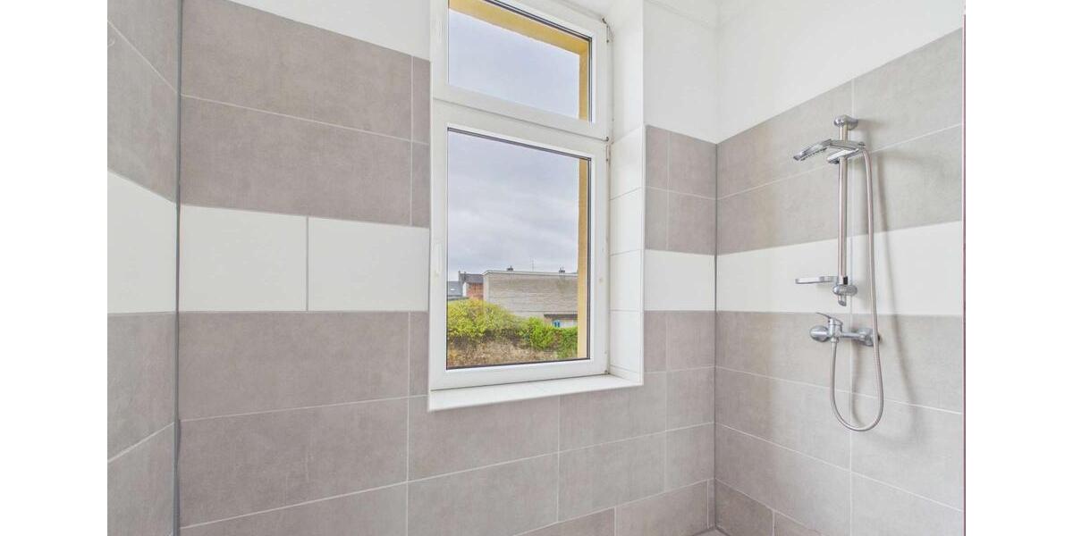Etagenwohnung Schönebeck (Elbe) - 2 Zimmer, 82 m&sup2;, 574&euro; | Angebot:26692664