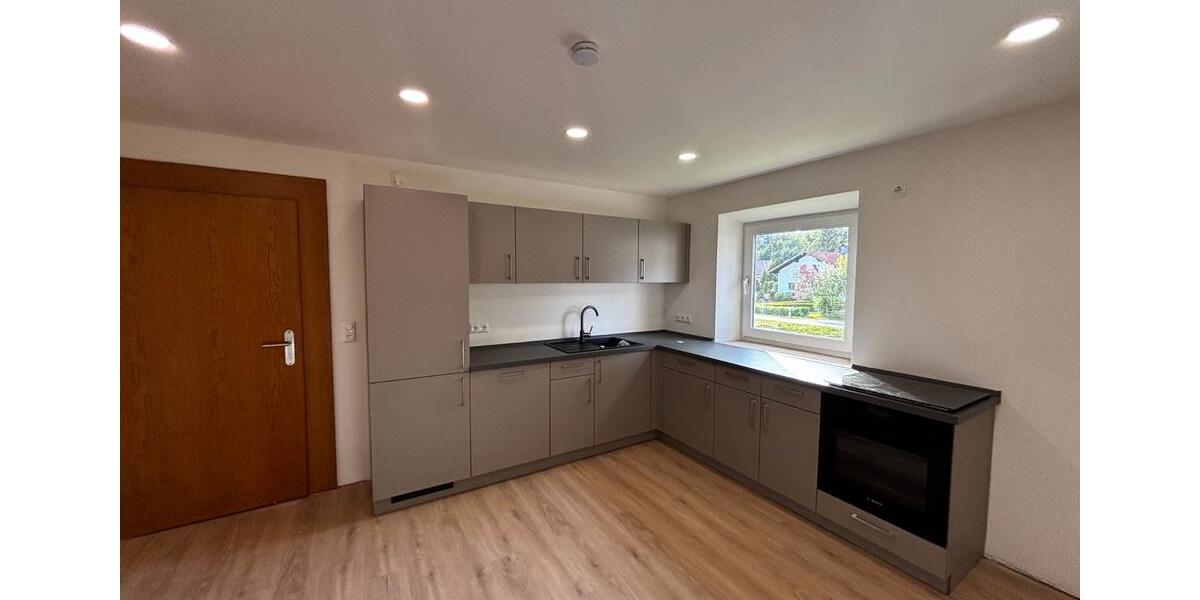 Erdgeschoßwohnung Zwiesel - 4 Zimmer, 80 m&sup2;, 585&euro; | Angebot:26671320