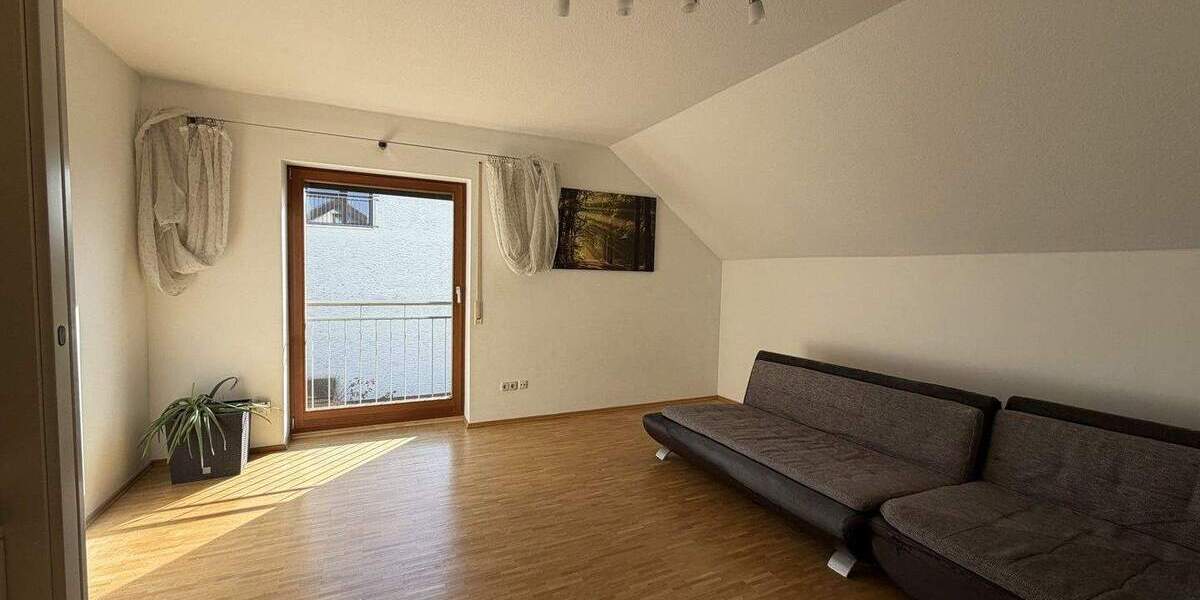 Etagenwohnung Hemhofen - 2 Zimmer, 76 m&sup2;, 760&euro; | Angebot:25670086