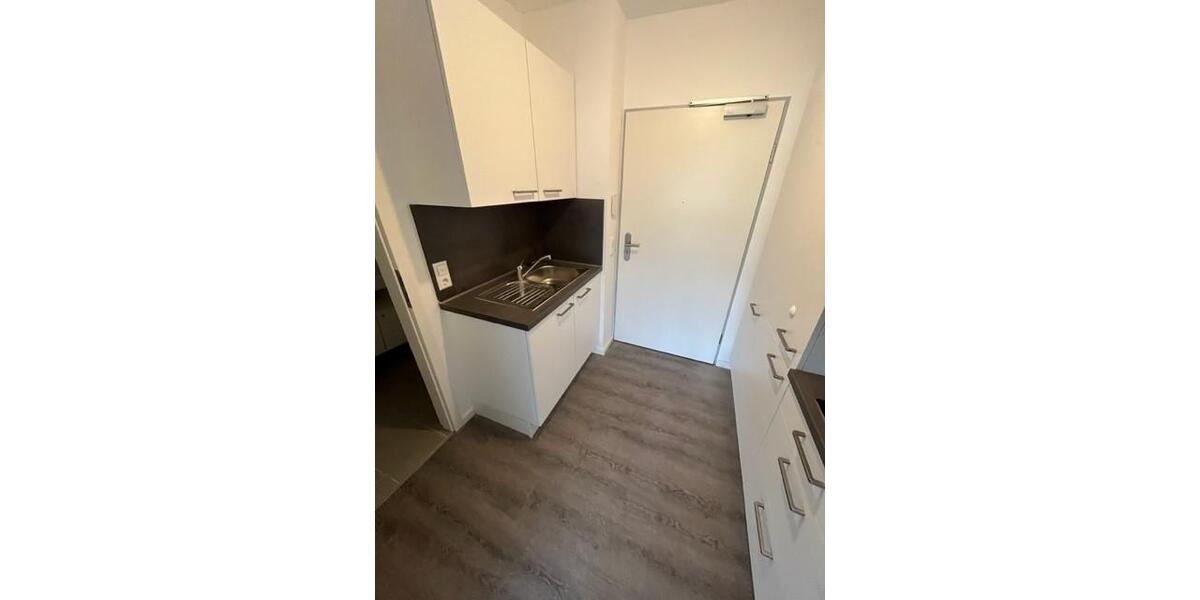 Etagenwohnung Karlsruhe Südstadt - 1 Zimmer, 34 m&sup2;, 599&euro; | Angebot:26233413