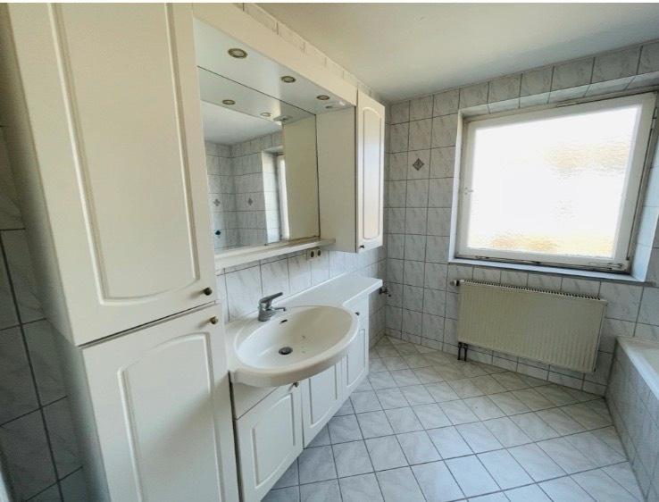 Wohnen auf Zeit Mindelheim - 3 Zimmer, 92 m&sup2;, 500&euro; | Angebot:24804038