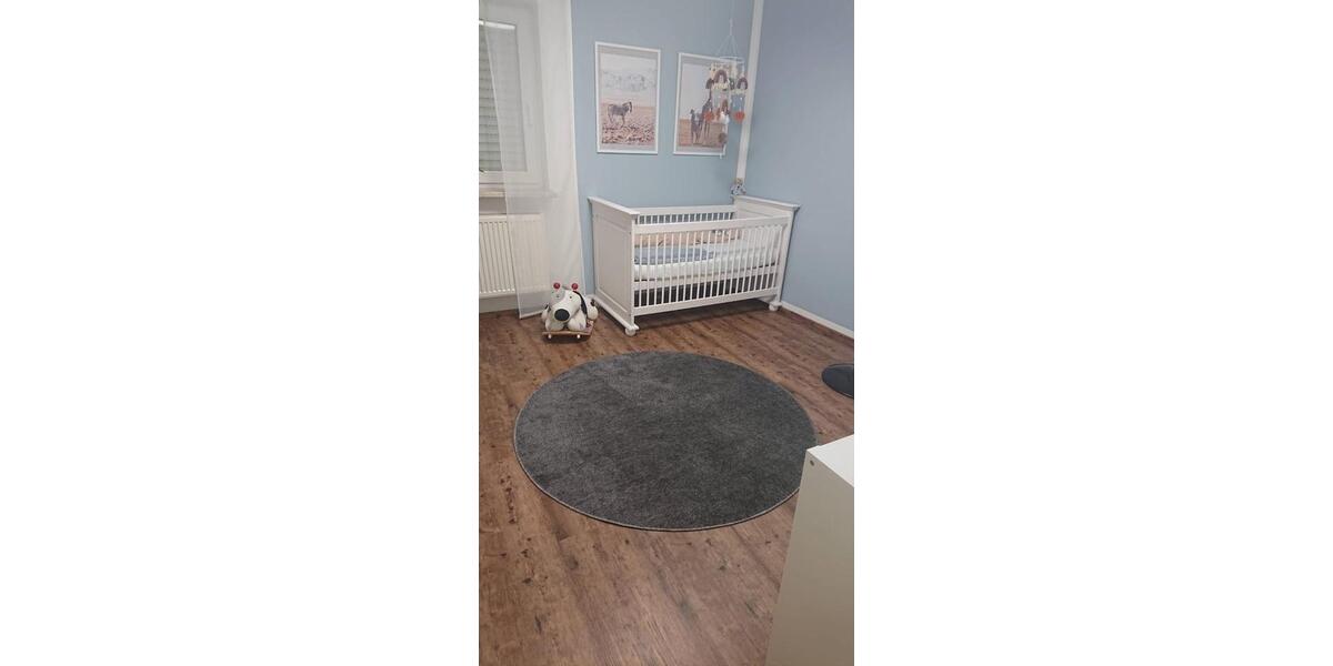 Erdgeschoßwohnung Hofheim in Unterfranken - 4.5 Zimmer, 90 m&sup2;, 750&euro; | Angebot:26534485