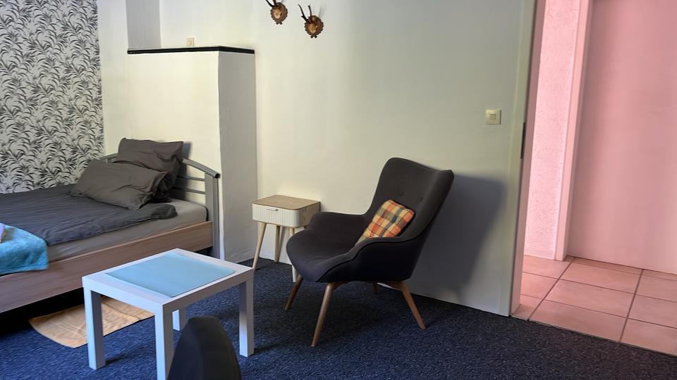 1 schönes großes Zimmer in Wilhelmsthal 1 zimmer