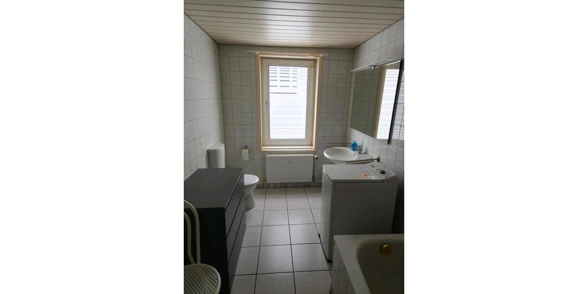 Wohnen auf Zeit Brome - 3 Zimmer, 100 m&sup2;, 25&euro; | Angebot:26292673