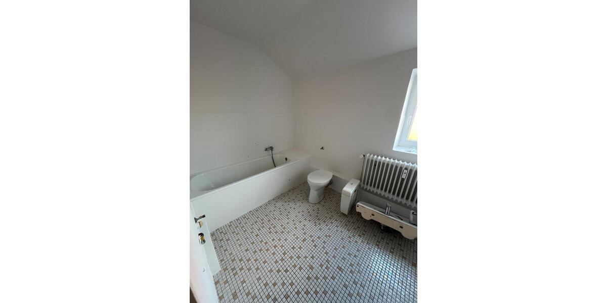Etagenwohnung Erfde - 2 Zimmer, 90 m&sup2;, 650&euro; | Angebot:26395592