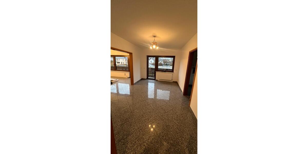 Erdgeschoßwohnung Morbach - 4 Zimmer, 117 m&sup2;, 925&euro; | Angebot:24817487